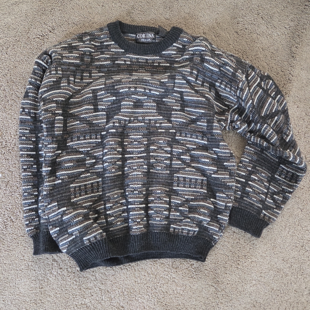 Gray and Black Crewneck Sweater with Geometric Pattern